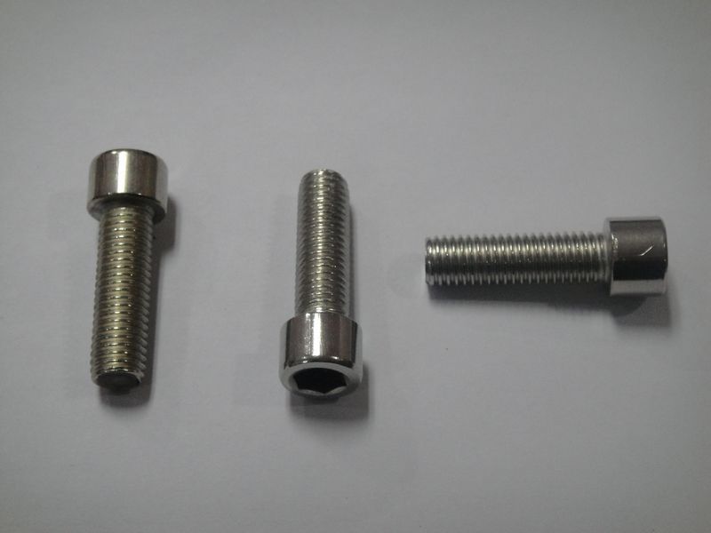 内六角圆柱头螺栓 DIN912  Hexagon Socket Fillister Head Cap Bolt DIN912
