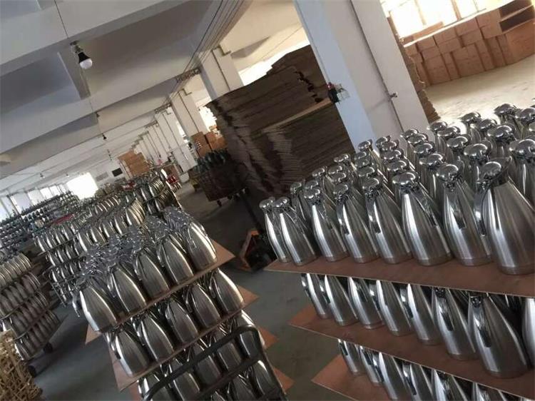 production line and warehouse (1)