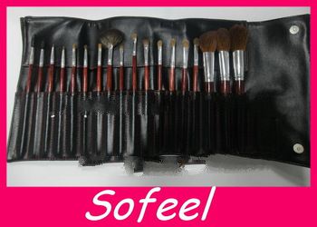 18pcs Gloss Wood Materials Handle Makeup Brush Set Cometics Bag