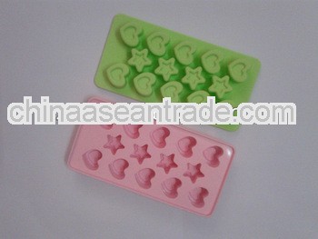 2013 New Design Reusable Star Shape Silicone Ice Cube Tray