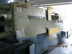 USED INJECTION PLASTIC MOULDING MACHINE
