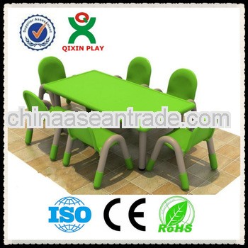 Gunagzhou factory charming cheap table and chair sets for kids/desk/prescholl furniture QX-B7004