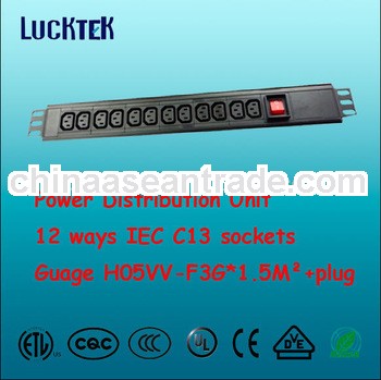 IEC 12 outlets PDU with switch