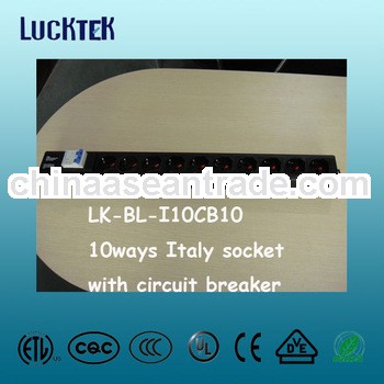 Italy 10 Ways rack PDU with circuit breaker