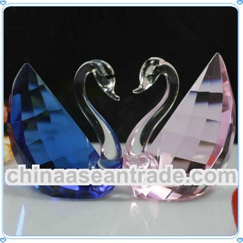 Loving Decorative Animal Figurine Crystal For Wedding Favor