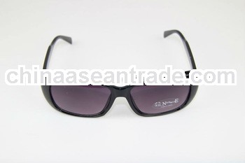 New Hot Fashion Vintage Women Sunglasses BLACK Ready in Stock