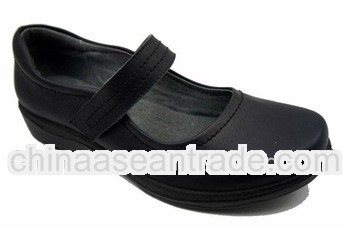 ROCK-620 velcro shoes with genuine leather upper and low heel PU sole
