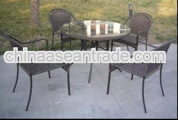 Round table and steel frame garden wicker set HL-5S-10014