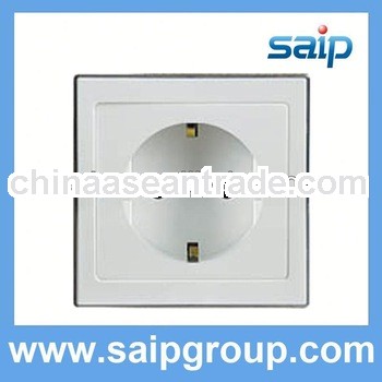 Top quality UK switch and socket 4 hole wall socket