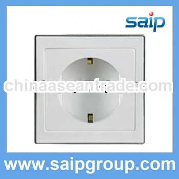 Top quality UK switch and socket double wall switch with 2 pole socket