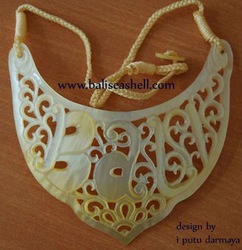 necklace shell art crafts from bali