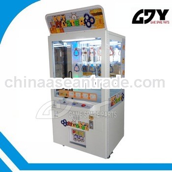 coin operated game key master push toy vending machine