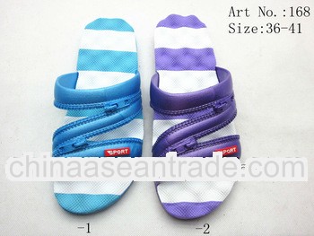 decorative zipper beach style summer slipper