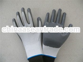 nitrile gloves suppliers