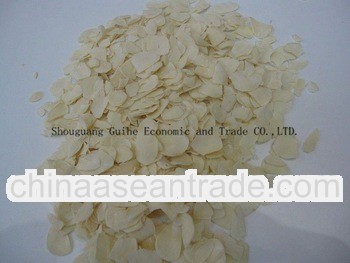organic dried write garlic flakes