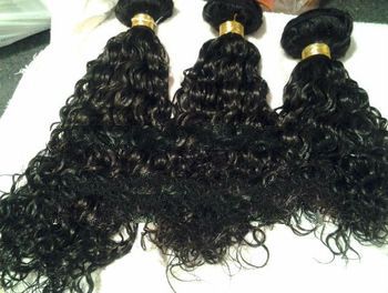 wholesale factory cheap price no shedding/ tangle free best hair quality #1b virgin malaysian curly