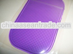 Customized super sticky PU gecko car dashboard mat