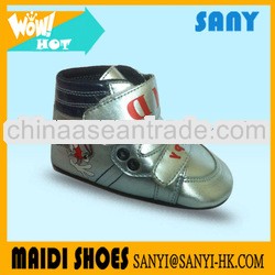 Latest Shining Silver Baby Casual Sport Shoes With Nice Cartoon Printed Pattern