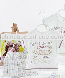 2013 FASHION BABY CLOTHES SETS
