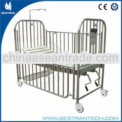 BT-AB104 2 crank manual hospital baby metal bed