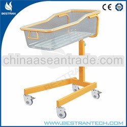 BT-AB110 CE approved Hospital baby bed iron