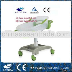 Medical Adjustable Infant Bed