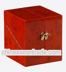 Single Blond Burlwood Foldable Watch Winder