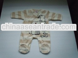 Wool baby clothes for winter