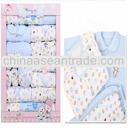 tc1002 baby clothes 2013 cute cartoon printed new design fashion cotton baby clothes set