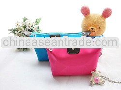 2013 new waterproof nylon toiletry cosmetic bag with cheap price for ladies