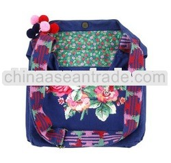 Fashion Messenger Bag With Embroidery