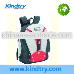 Outdoor sports bag with front buckle