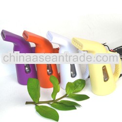 automatic electric handheld mini garment steamer 2013 new and hot-seling in Sweden