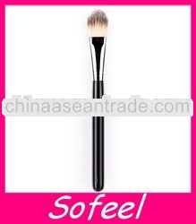 China manufacturer foundation makeup brush free sample