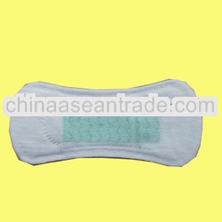 Disposable woman green anion chip pinty liner