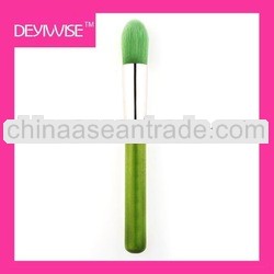 GREEN HAIR disposable foundation brush
