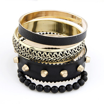 [Mix 15USD] 2013 New Fashion Vintage Retro gold  bracelets set multilayer leather rivet punk bangle 
