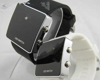2013 Hot new fashion LED rubber man and woman watch!Student movement watches Free shipping