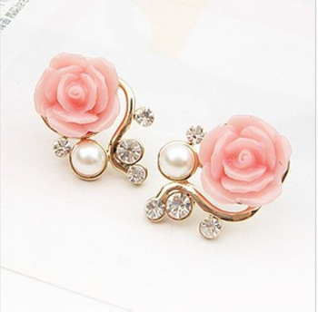 2013 New Fashion 18K Gold Plated Cute Sweet Rose Shaped Artificial Pearl and Diamond Stud Earrings f