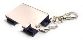 Free Shipping New Steel Reuseable Matchstick Wilderness Survival Keychain