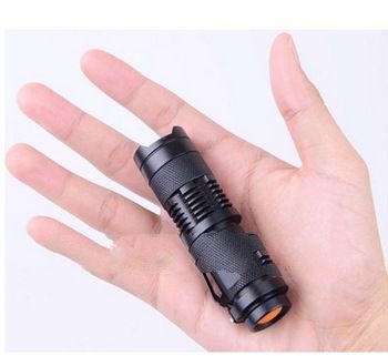 HOT SALE Free Shipping 7W 300 Lumen CREE XP-E LED 3-mode ZOOMABLE Mini Flashlight Torch Lamp AA/1450