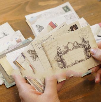 Min Order is $5,(1 Lot =24 Pcs) DIY Scrapbooking Paper Envelopes Vintage Mini Envelope Color Envelop