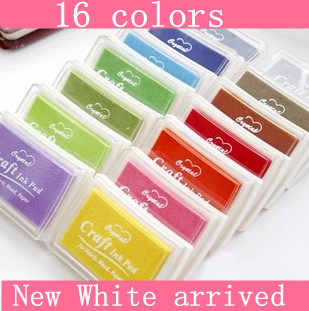 Min odrer is $5 ( Mix oder )free shipping 1Lot=4pcs 16 colors Craft Ink pad/Colorful Cartoon Ink pad
