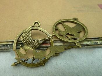 Min. order is $8(mix order)Vintage Hunger Games Pendant,Antique Bronze Bird Charm,Antique Connector 