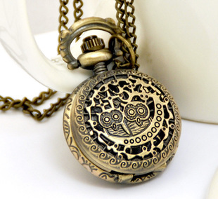 Minimum order 50$ : Vintage small size two owl pocket watch / necklace/jewelry gft accessories S1303