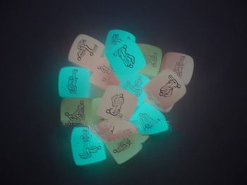 Novelty Erotic Sex ludo Dice Toy Game Gift Couple lover glow funny Party Adult Hen gambling colored(