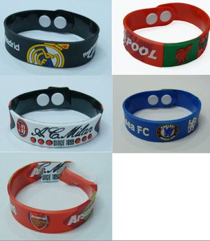 Rubber football fans charm bracelets,mixed-order fashion soccer team fans wristlet,free shipping
