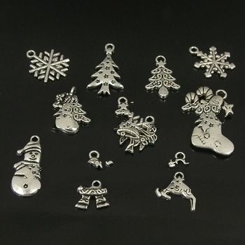 lot 60pcs Tibetan silver Tone Christmas Sign DANGLE Charms Bead Pendants TS8015