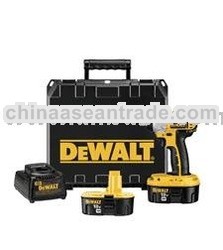 1/4 (6.4mm) 12V Cordless Impact Driver Kit - DC845KA