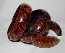 Wooden Bangles (Srikandi Type)